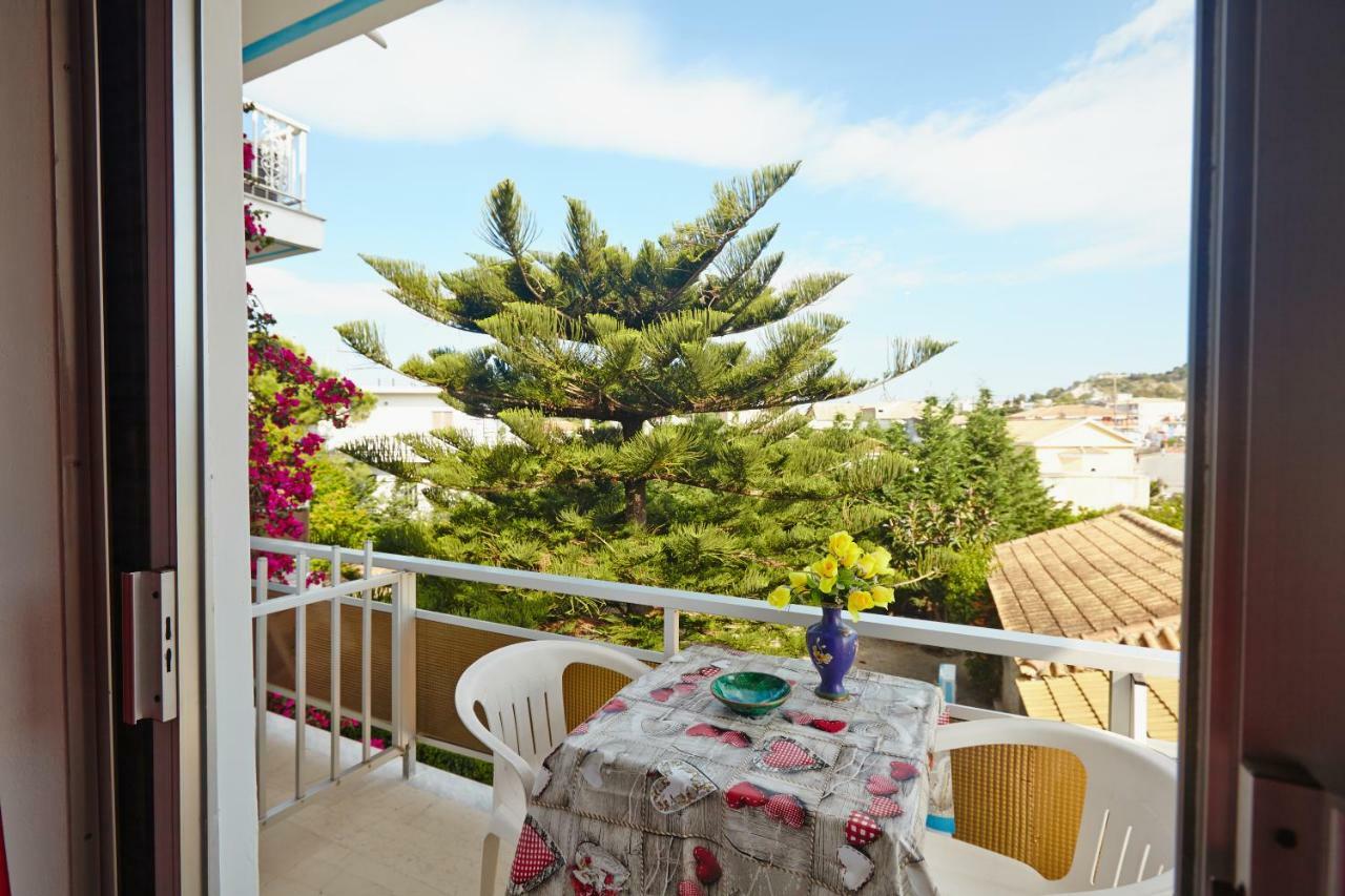 Pettas Apartments Zakynthos Town Luaran gambar